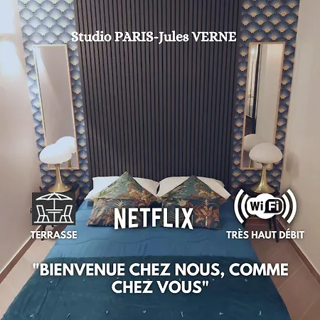 Paris-julesverne-bienvenue-terrasse-netflix 아파트 펜틴